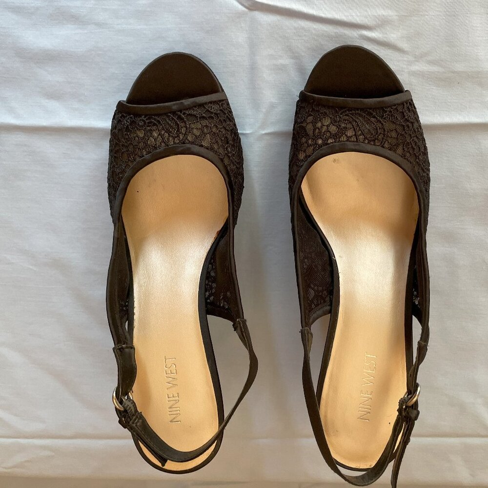 BLACK LACE SANDAL - DRESSY SHOE 9.5
